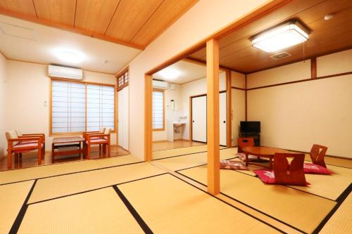 Kakegawa Cama Y Desayuno | 民宿ふくだ