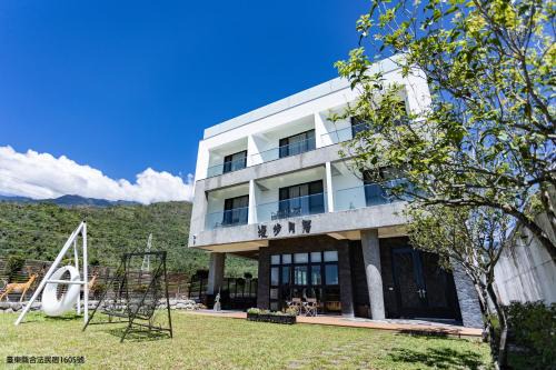 Guanshan Casa | 漫步月眉民宿