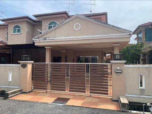 Sitiawan Apartamento | 爱民宿 Love House