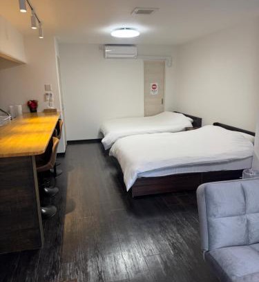 Fujitsuka Cho Apartamento | 玉藻藤塚町101