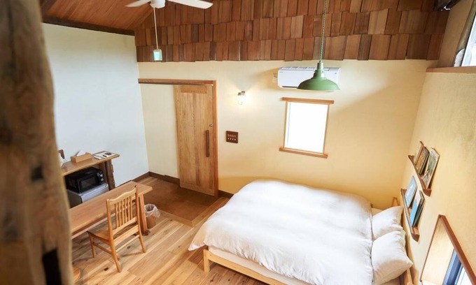 Wake Apartamento | 自然素材でリノベした木の香り漂う貸切宿｜藤野民宿（Fujino Guest House）