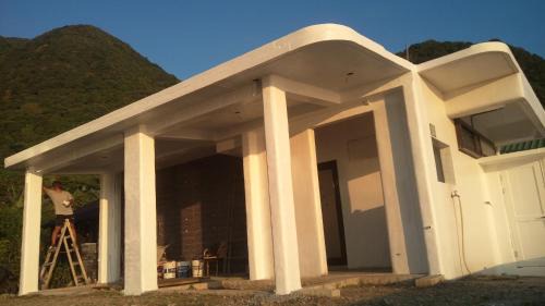 Lanyu Casa | 蘭嶼老鍋蓋民宿