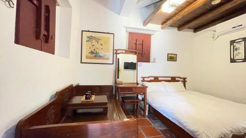Shuitou Village Casa | 銃樓民宿 Kinmen gunhouse