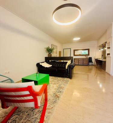 Palaio Faliro Apartamento | 雅典南部海滨2km的舒适宽敞公寓