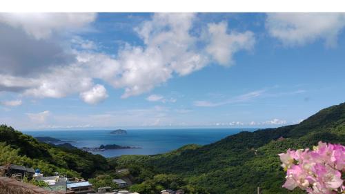 Ruifang Casa | 雜院民宿