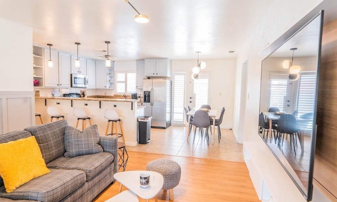 Sacramento Casa | š¤CalExpo House Sale Big Kitchen Backyard Pets Garageš¤