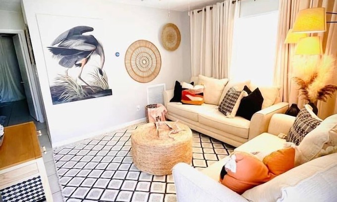 Harbordale Apartamento | 01 Cozy Portside Apartment - close to everything!