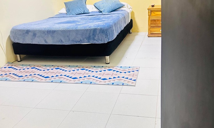 Barrio Obrero Casa | ¡A 02 minutos de la playa principal del centro.A solo 05 minutos del aeropuerto!