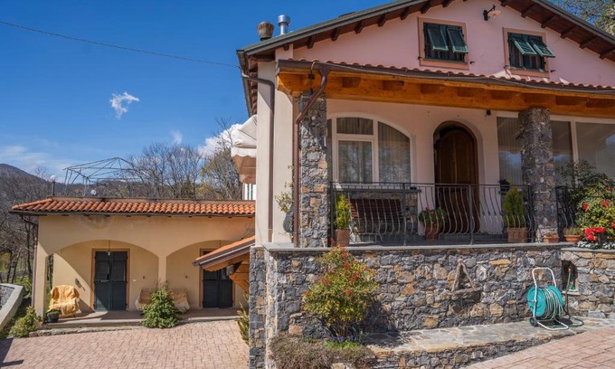 Varese Ligure Casa | 028 - Agriturismo "Il Boschetto" con PISCINA, Pace E Natura - Camera Familiare