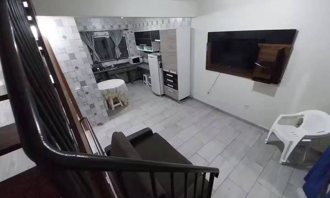 Cidade Nova Apartamento | 06 triplex with 2 bathrooms