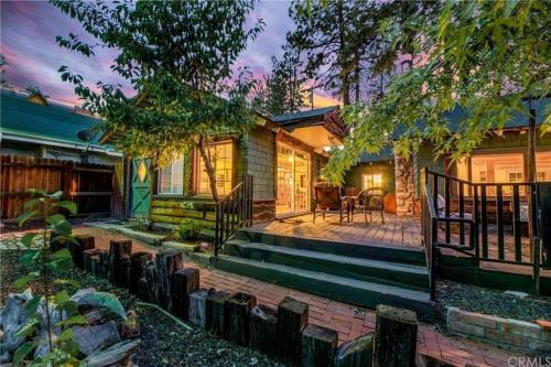 The Village Casa | 086 - The Village Cottage Oasis - Meredith Lodging