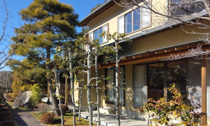 Iida Casa | 1回一組限定、9人位迄、家族・グループに最適、BBQ可能、とても広い利用スペース３LDK＋、南信州の日本の田舎の原風景