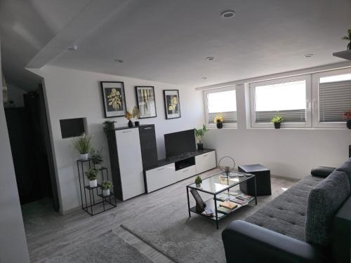 Munchen District Apartamento | 1,5 Zimmer Ferienwohnung Apartment in ruhiger Lage stadtnah Neu in Brunnthal