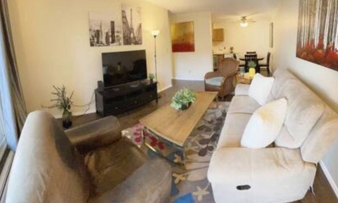 Jasper Place Condominio | 1 Bdm Furnished West Edmonton Close to Acheson