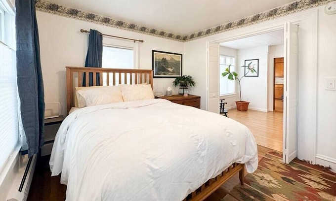Winooski Apartamento | Whimsical apartment near downtown Winooski