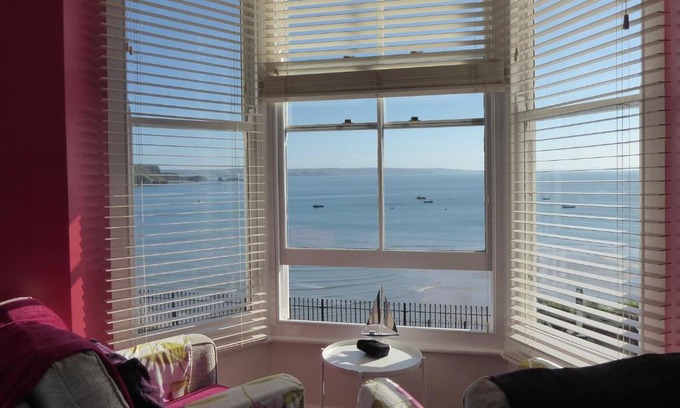 Tenby Apartamento | 1 Beachtop Court