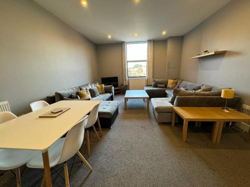 Chapeltown Apartamento | 1 bed Apt close to Leeds Arena Sleeps up to 4 people F1