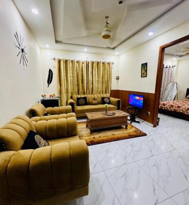 Bahria Town Apartamento | 1 bed furnished apartment flat Bahria town Rwp isb
