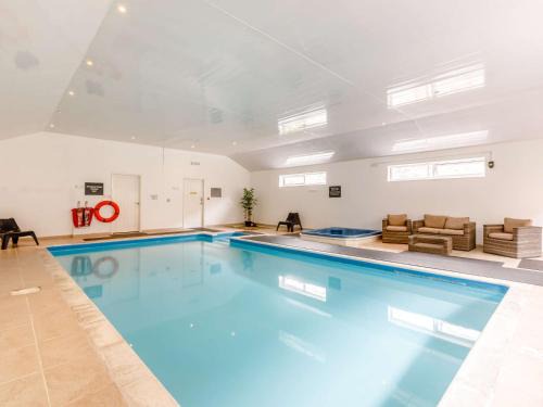 Ilfracombe Casa | 1 Bed in Combe Martin FIDDL