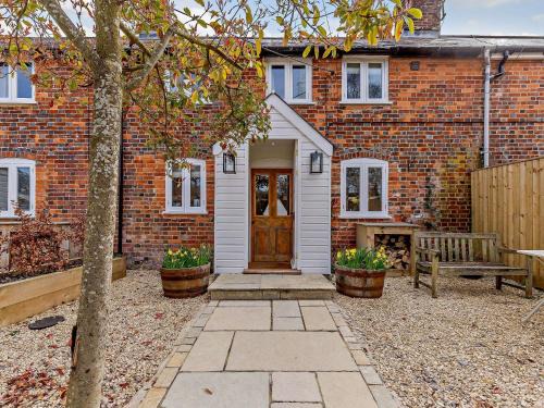 Alton Barnes Casa | 1 Bed in Marlborough 65123