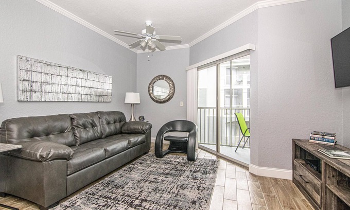 Tampa Condominio | 1 habitación, 1 baño - Walk to Top Golf & IFLY Tampa