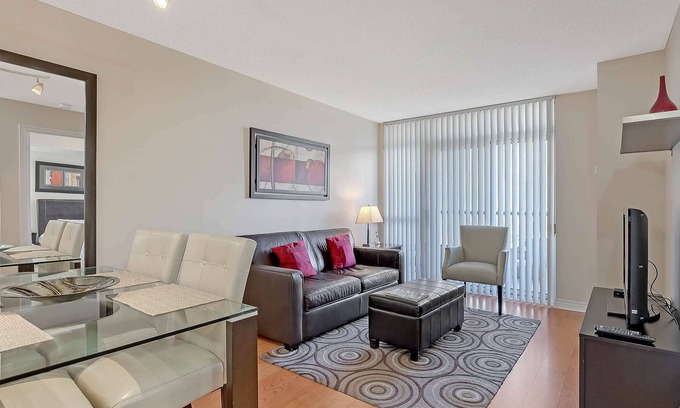 Downtown Mississauga Apartamento | Grand Ovation, cerca de la plaza, amueblado listo para mudarse