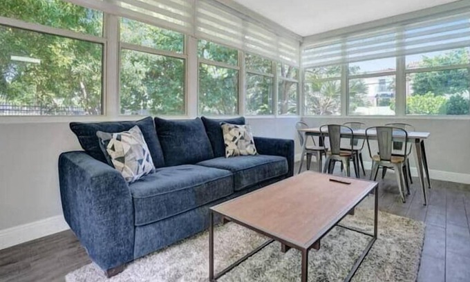 Cypress Point Apartamento | 1 Bedroom 703190 by Houzlet