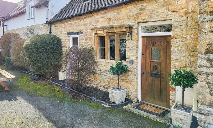Bretforton Cabaña | 1 bedroom accommodation in Bretforton