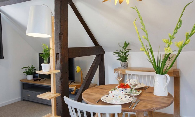 Watlington Cabaña | 1 bedroom accommodation in Watlington