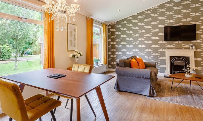 Churchill Cabina | 1 bedroom accommodation in Cotswolds