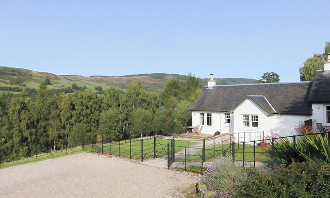 Strathtummel Cabaña | Alojamiento de 1 habitaciones en Foss, near Pitlochry