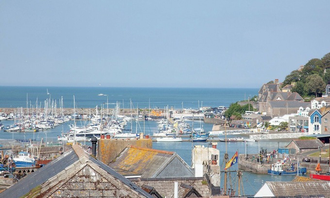 Brixham Cabina | 1 bedroom accommodation in Brixham