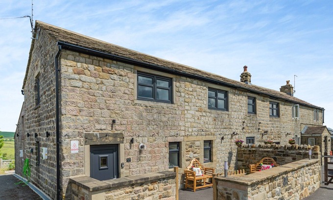Cowling Cabaña | 1 bedroom accommodation in Cowling
