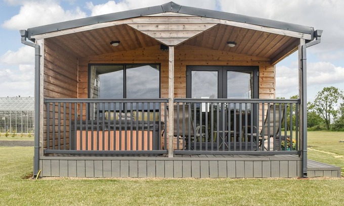 Bretforton Cabaña | 1 bedroom accommodation in Bretforton, near Broadway