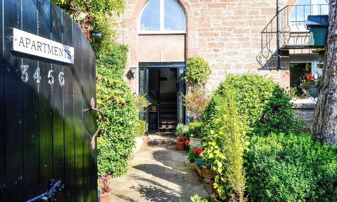 Gretna Cabaña | 1 bedroom accommodation in Annan