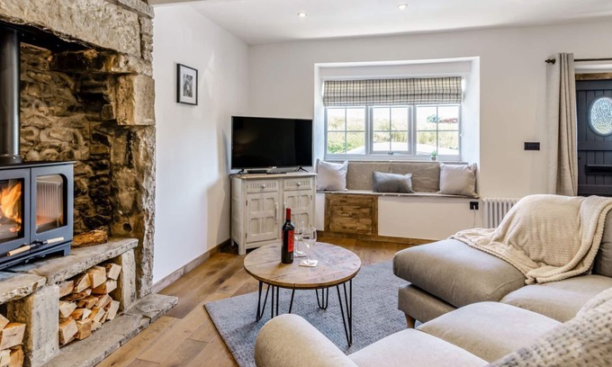 Winewall Cabaña | 1 bedroom accommodation in Colne