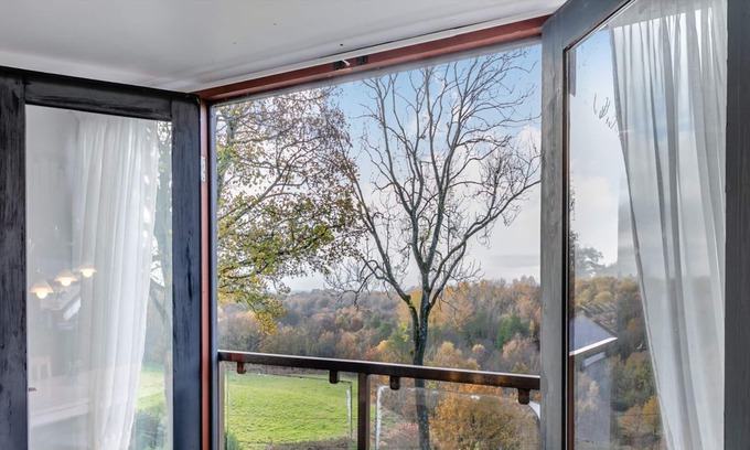 Bardsley Cabaña | 1 bedroom accommodation in Westerhill, near Ashton-under-Lyne