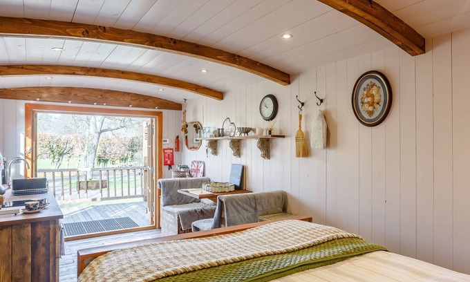 Jervaulx Cabaña | 1 bedroom accommodation in Jervaulx, near Masham, Bedale and Ripon