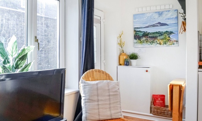 Troon Cabaña | 1 bedroom accommodation in Troon
