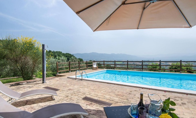 Fornole Apartamento | Alojamiento de 1 habitaciones en Narni