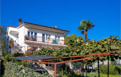 Opric Apartamento | 1 Bedroom Amazing Apartment In Lovran