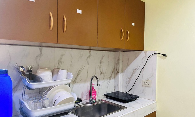 Puerto Princesa City Centre Apartamento | 1-bedroom apartment in the heart of Puerto Princesa with WiFi, AC