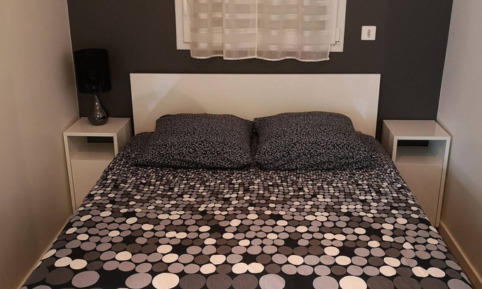 Fresnes Apartamento | 1 Bedroom Apartment in Fresnes