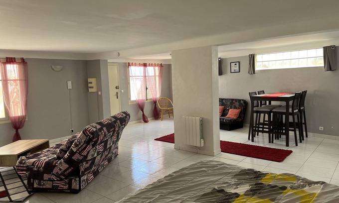 Riou - Petit Juas - Av de Grasse Apartamento | 1 Bedroom Apartment in Le Cannet