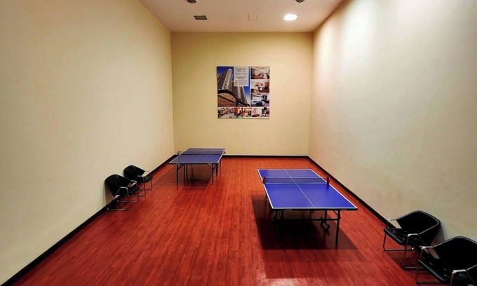 Blue Area Apartamento | 1-bedroom apartment with AC, fitness room in brilliant Islamabad