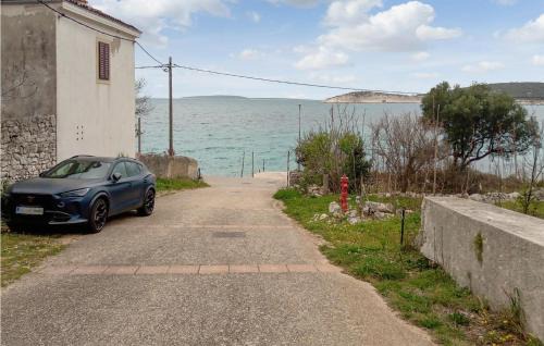 Martinscica Apartamento | 1 Bedroom Awesome Apartment In Martinscica