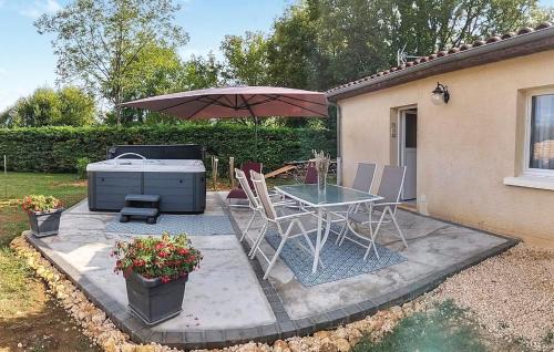 Saint-Martial-de-Nabirat Casa | 1 Bedroom Awesome Home In Saint-Martial-De-Nabir