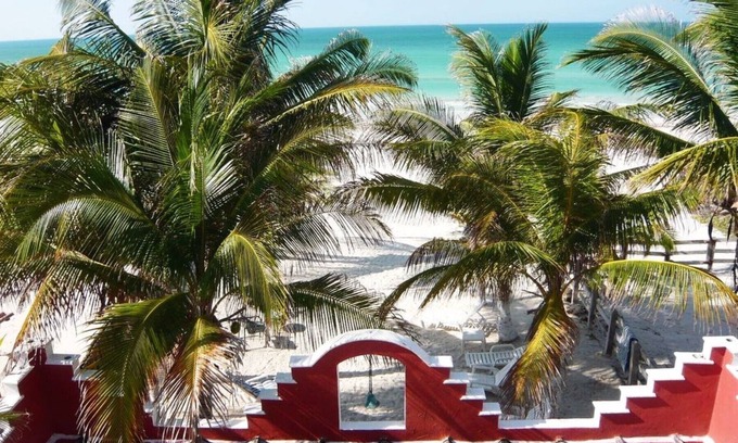 El Cuyo Apartamento | Ático de 1 dormitorio frente al mar para 4 personas, Wi-Fi, terraza frente al mar, balcón,