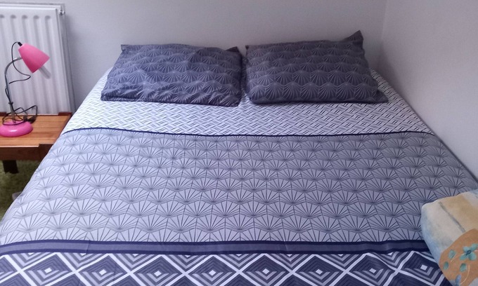 Rivery Cama Y Desayuno | 1 Bedroom Bed & breakfast in Amiens