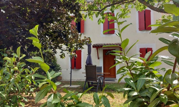 Volx Cama Y Desayuno | 1 Bedroom Bed & breakfast in Volx